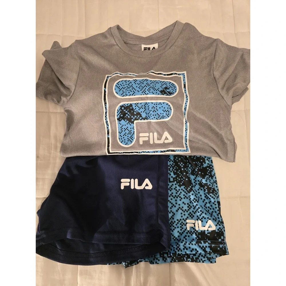 NEW LOT Of 6‎ Sets Of Nike , Puma , Fila , B/Glove , Size 7= 6 Shirts & 6 Shorts